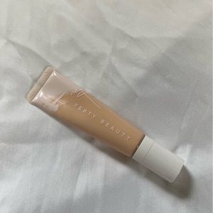 Fenty Pro Filt’r Hydrating Longwear Foundation Shade 120